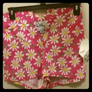 Lilly Pulitzer Lazy Daisy Short Shorts